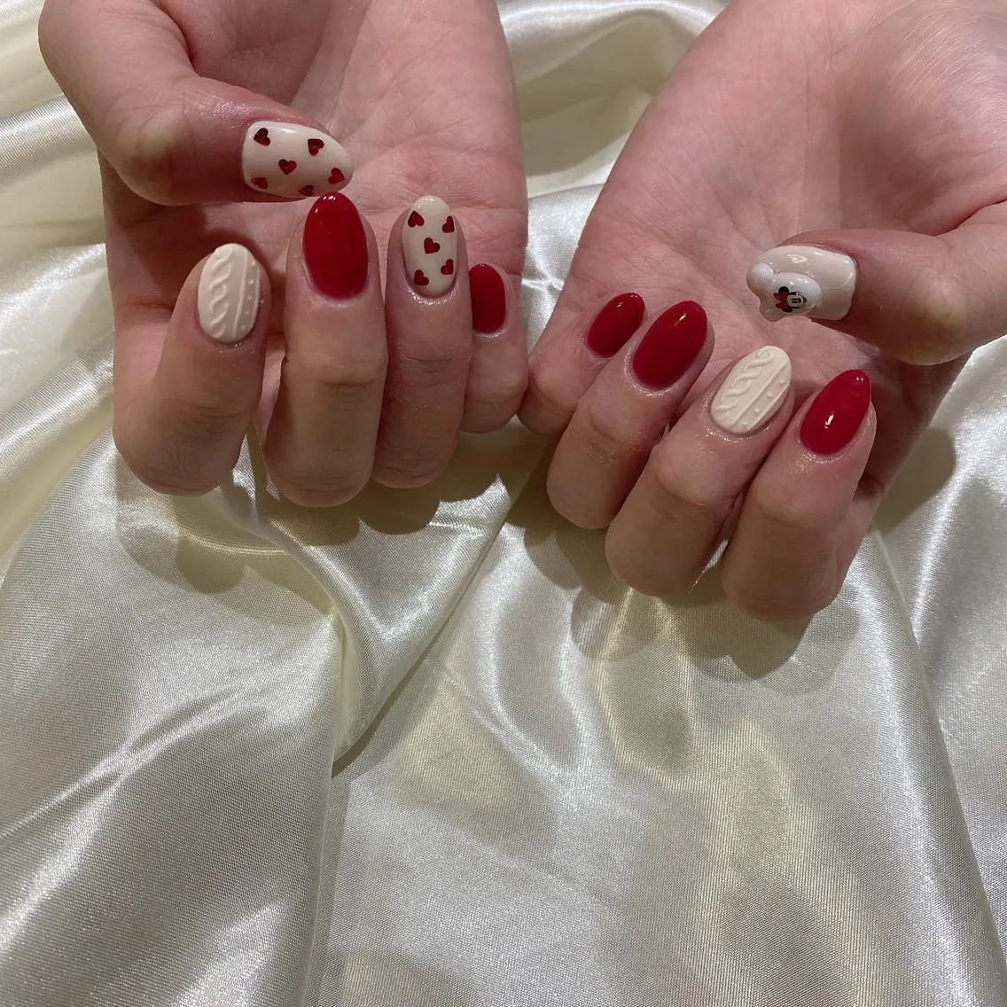 ネイル ハンドネイル 西岡 杏のネイルデザイン