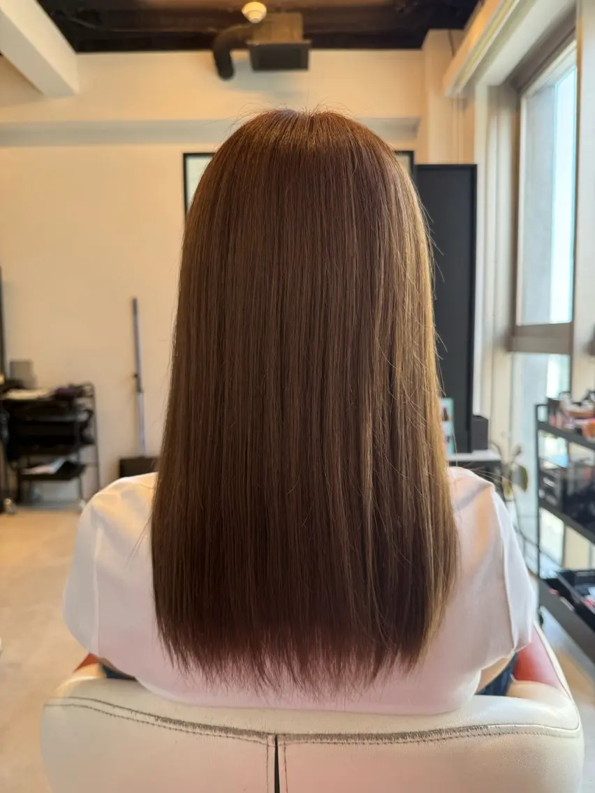 セミロング カラー ブラウンカラー ピンクカラー ピンクブラウン ヘアカラー トリートメント 高石 乃愛のヘアスタイル