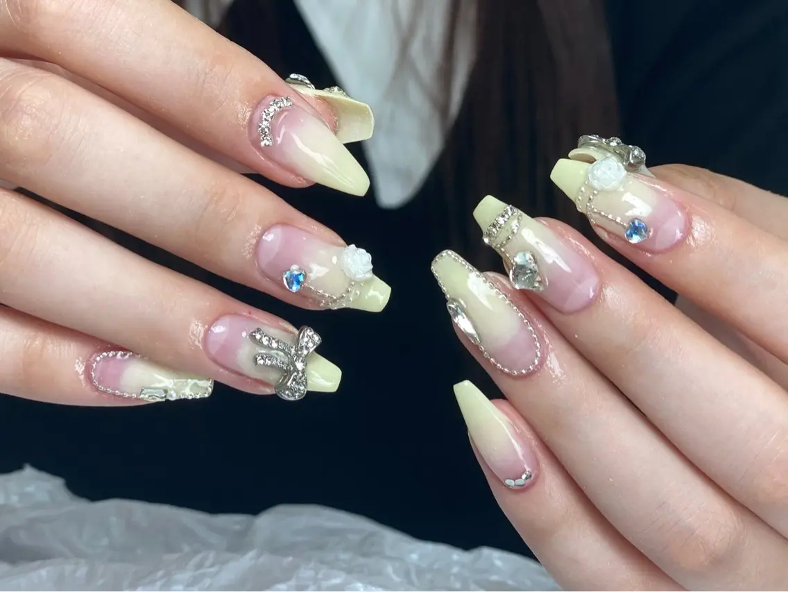 【🔥1月キャンペーン価格】チップ長さだし持ち込みデザイン10本の写真