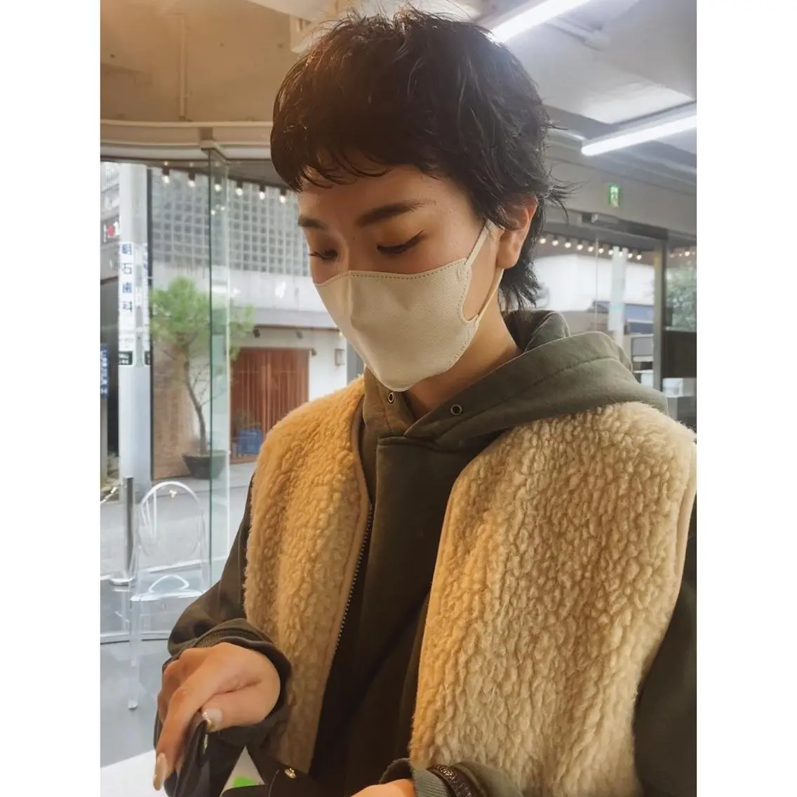 ショート パーマ ウルフカット 大石 沙季のヘアスタイル