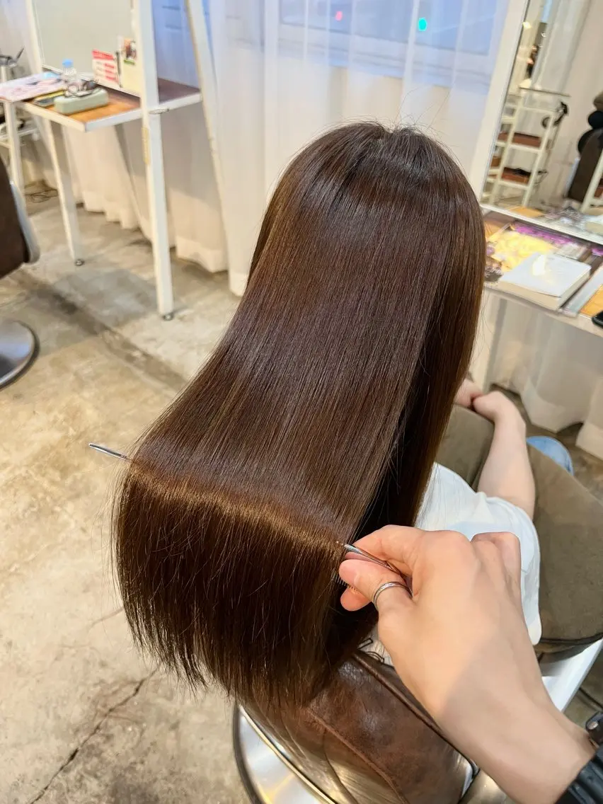 【髪質改善トリートメント+カット✂︎】クリーニングシャンプー付の写真
