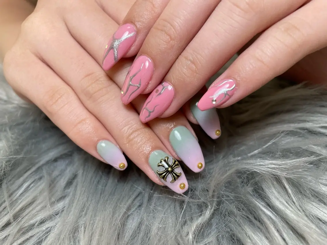 ネイル ハンドネイル Eve nailのネイルデザイン
