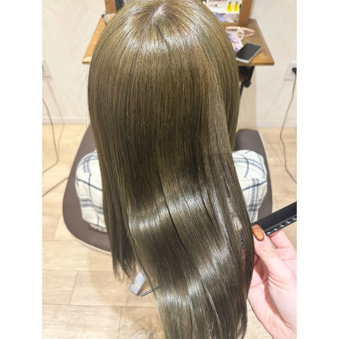 【髪質改善👩🏻✨】カット+ワンカラー+髪質改善(メテオ)トリートメント💞の写真