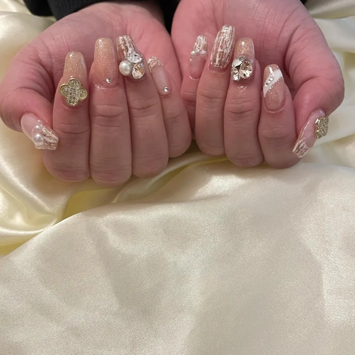 ネイル ツイードネイル &h MAKIのネイルデザイン
