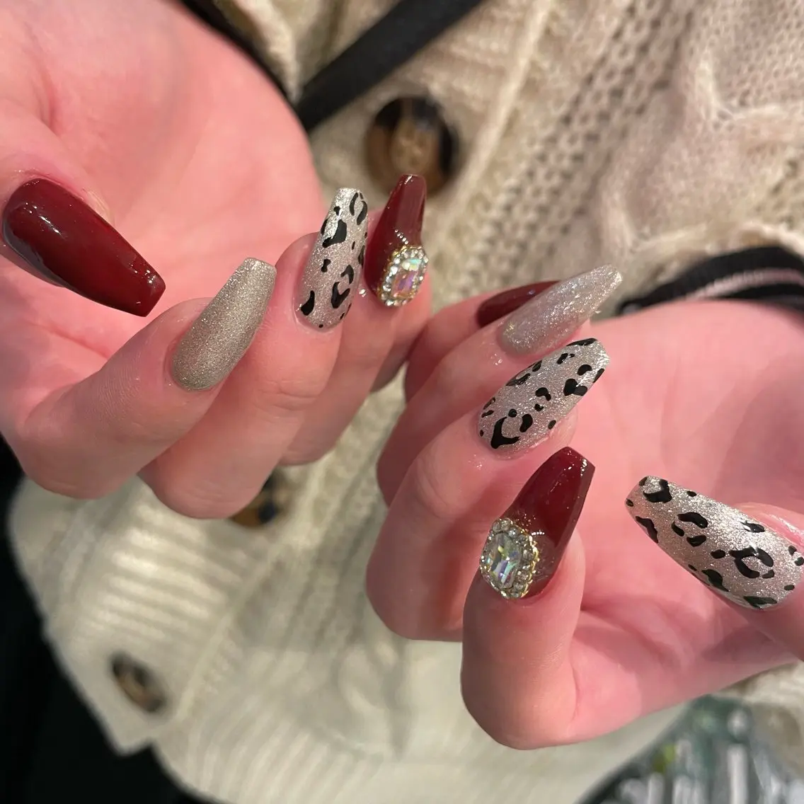 セミロング m kaori𓃟のネイルデザイン
