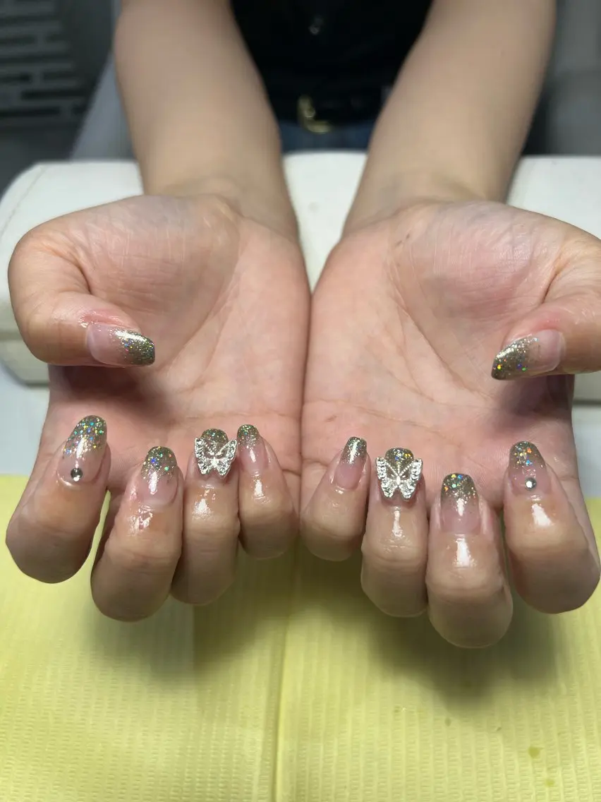 ネイル ラメ(グリッター) ハンドネイル tumake🩷 Aliceのネイルデザイン