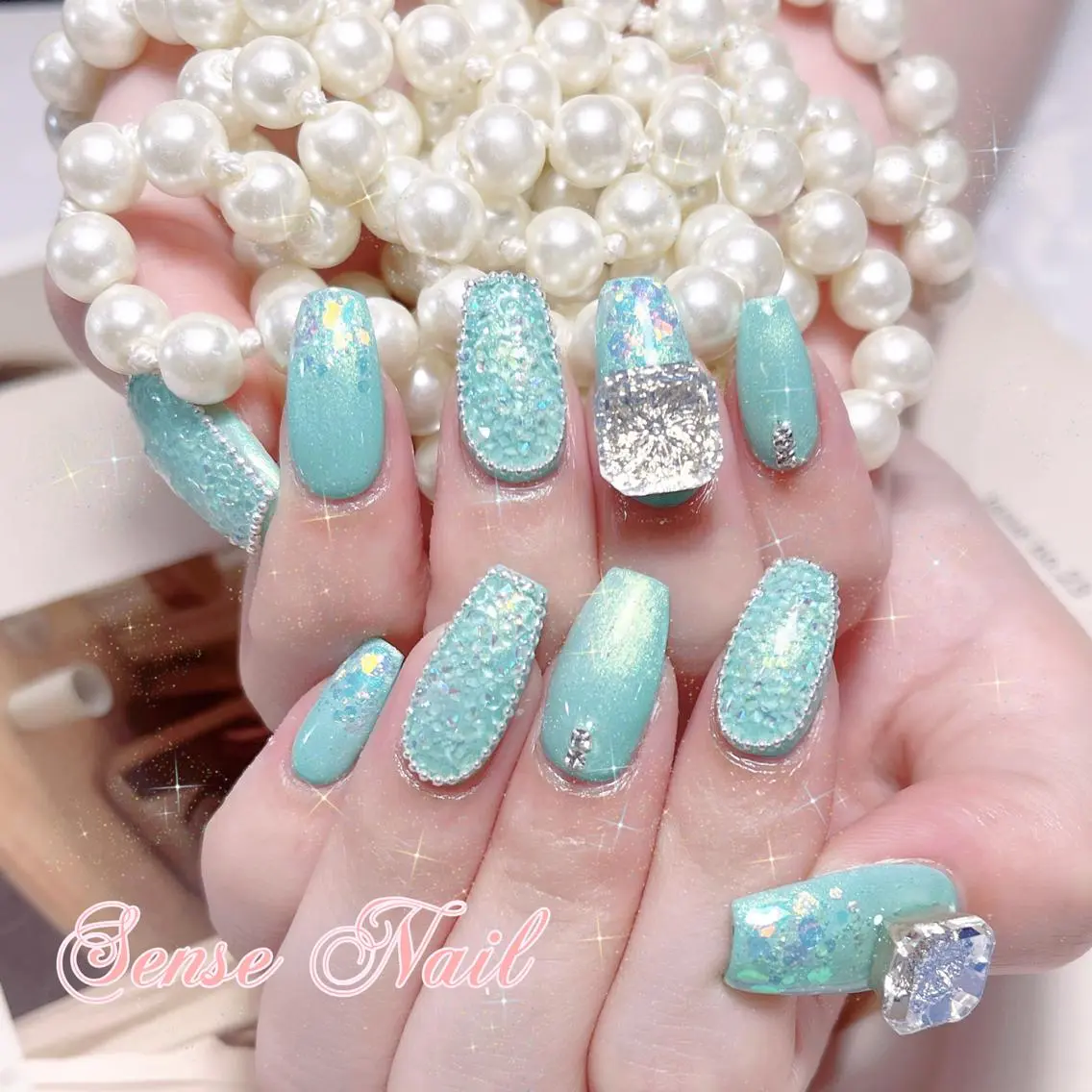 ネイル ハンドネイル ハンドケア Feinn Ink💕のネイルデザイン
