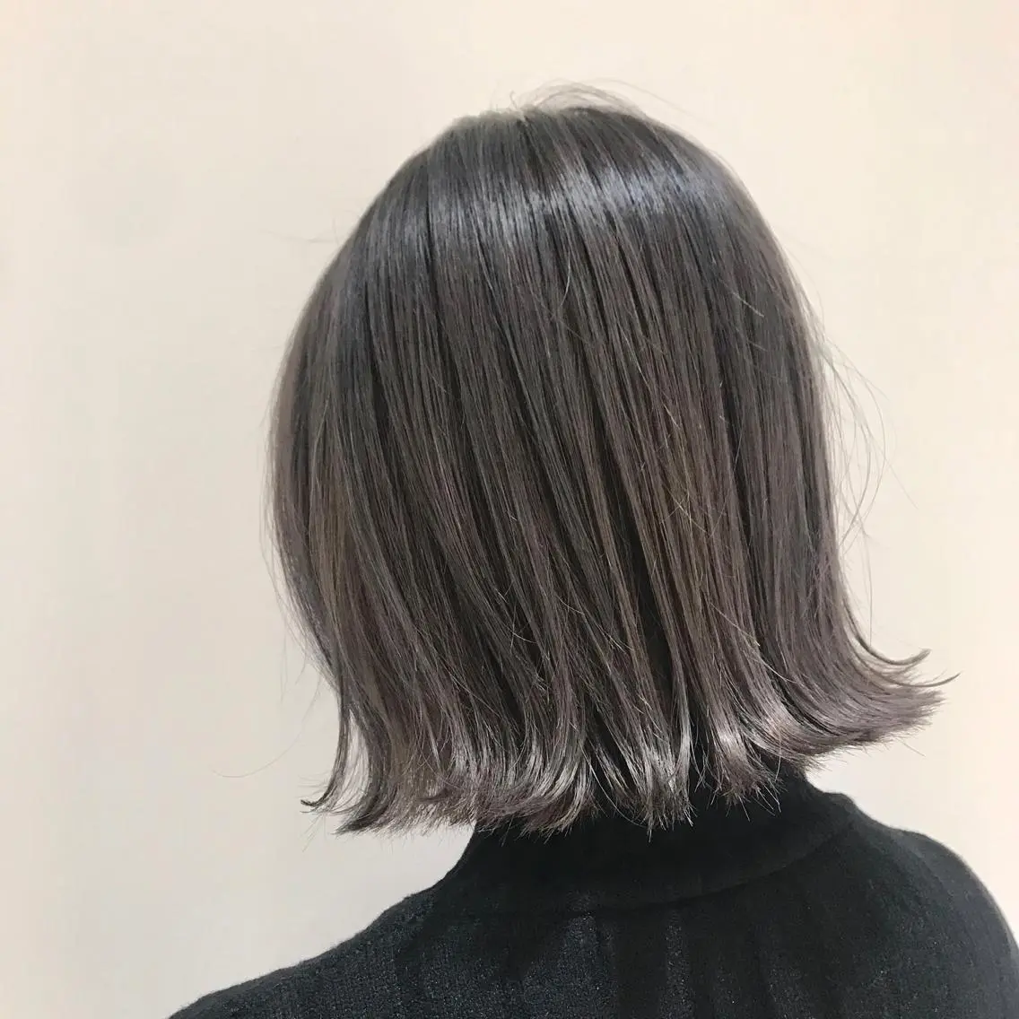 ミディアム 加藤 憂のヘアスタイル