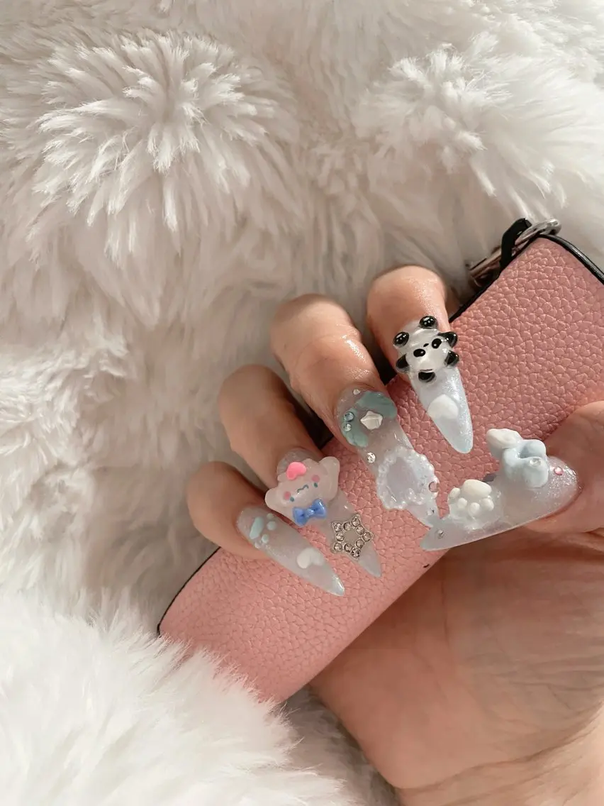 ネイル ハンドネイル Blue daisy RIN🎀のネイルデザイン