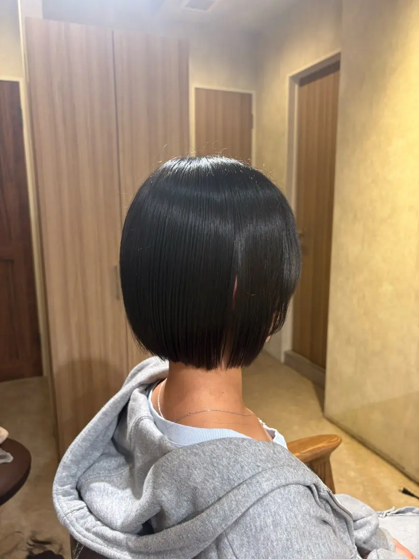 ショート カラー 黒髪 カット ヘアカラー 上原 佑介のヘアスタイル