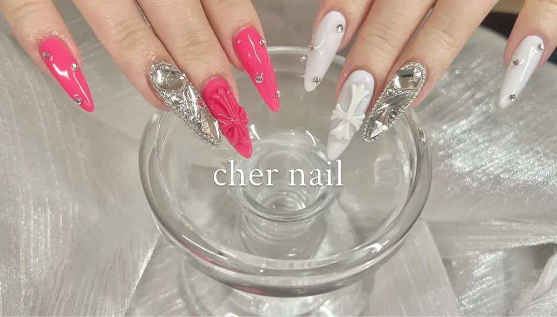 ネイル ハンドネイル cher loydのネイルデザイン