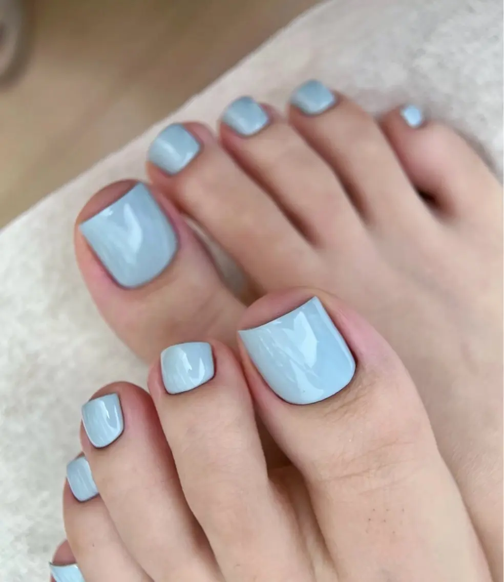 ワンカラーフット🩵(ジェルネイルオフ+500)の写真