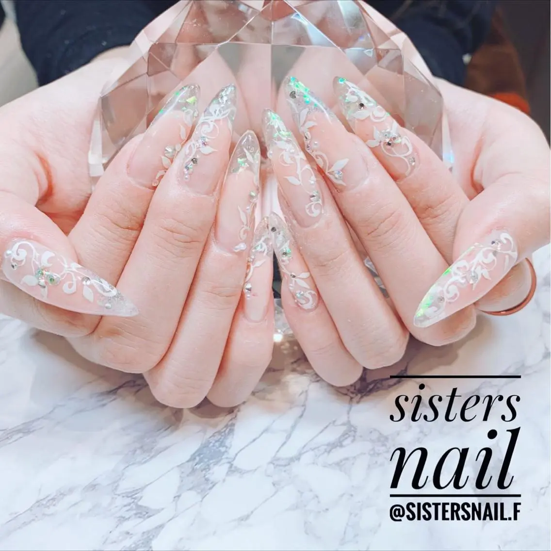 ネイル アートネイル オーロラネイル クリアネイル フレンチネイル ホログラムネイル sisters nail.fのネイルデザイン