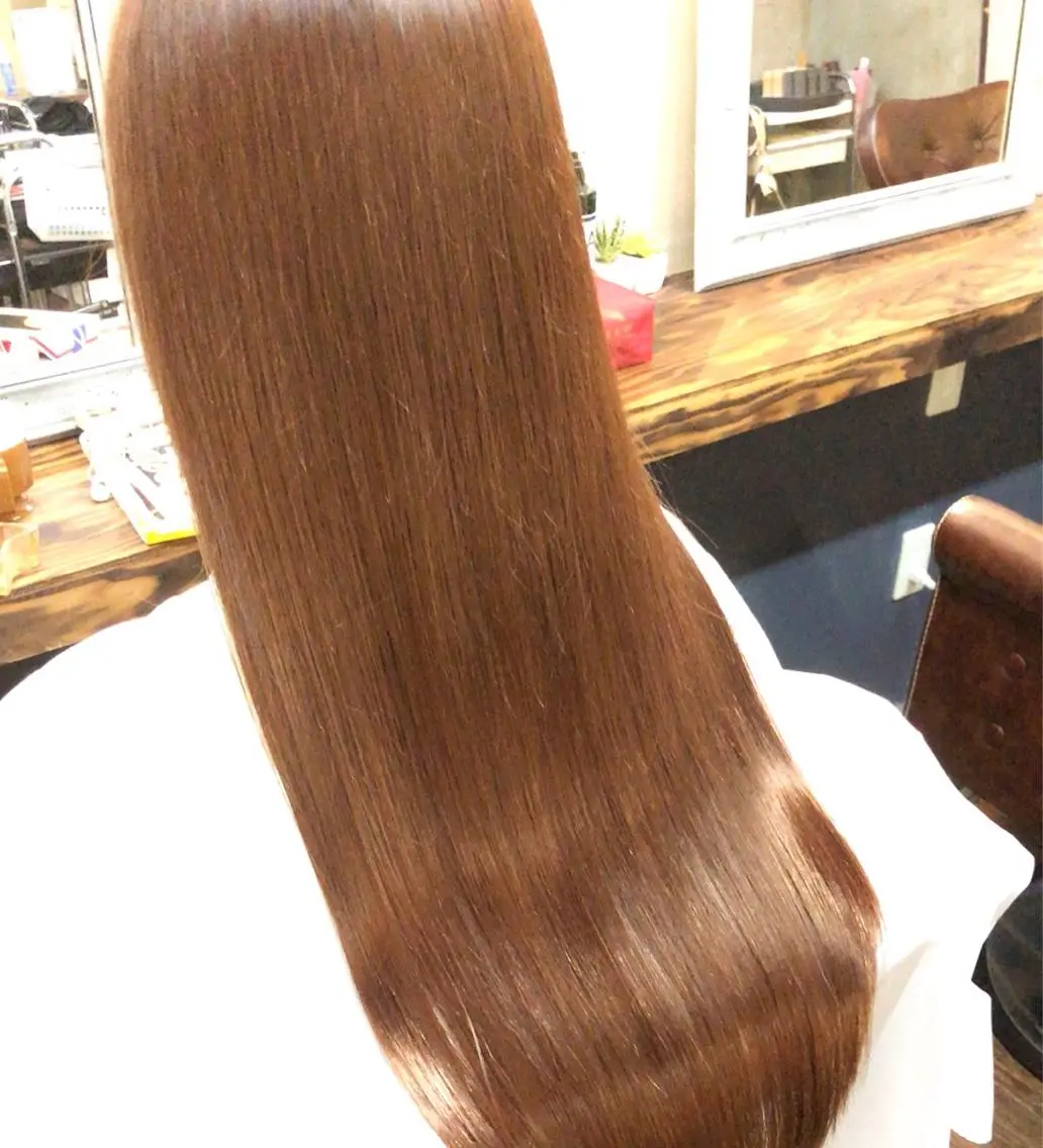 ロング カラー カット ヘアカラー トリートメント 横川 貴勲のヘアスタイル
