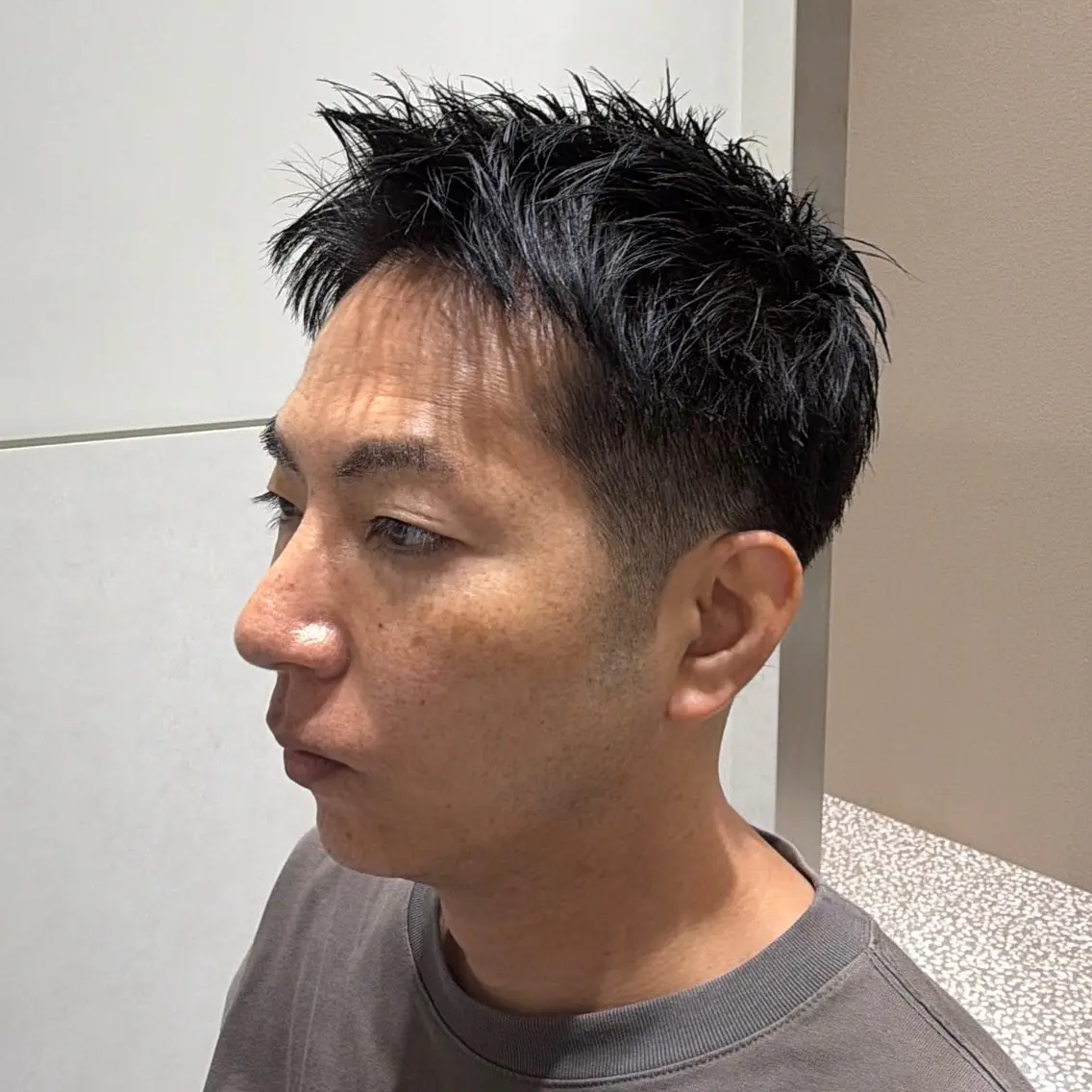 ショート メンズ メンズショート スパイキーショート ショートヘア カット ヘアカラー ヘアセット 新宿メンズカット/ パーマ/岩田進一のヘアスタイル