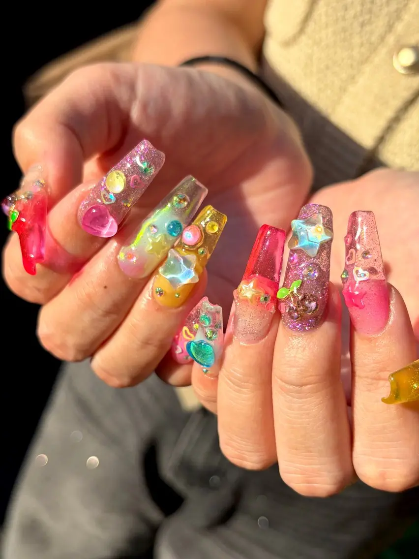 ネイル ハンドネイル PINS16✴︎ 原宿ネイリストumiのネイルデザイン