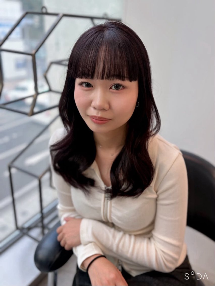 セミロング ヘアカラー 佐野 叶羽のヘアスタイル