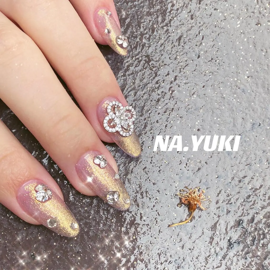 ネイル ハンドネイル ハンドケア ナユキNA.YUKI 池袋店のネイルデザイン