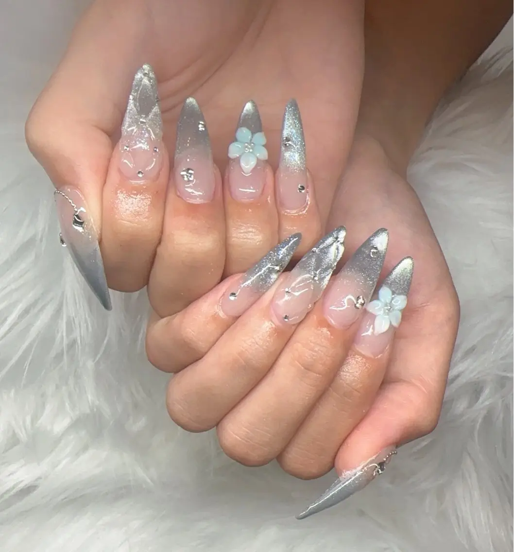 ネイル フラワーネイル ハンドネイル nail salon OnRのネイルデザイン