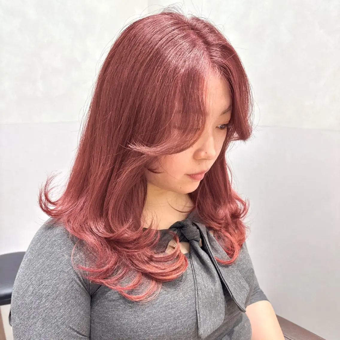 セミロング レイヤーカット カット ヘアカラー 森 隆秀/韓国ヘアのヘアスタイル