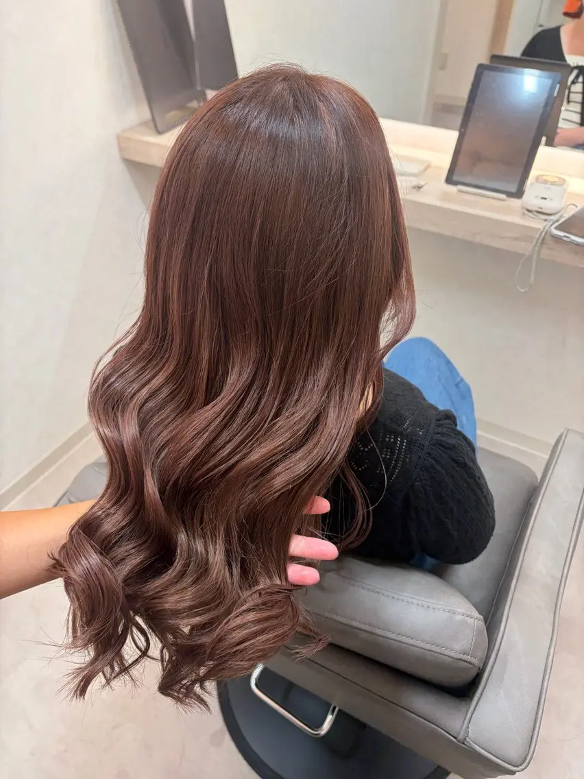 セミロング カラー 🌈透け感カラー RINA🌈のヘアスタイル
