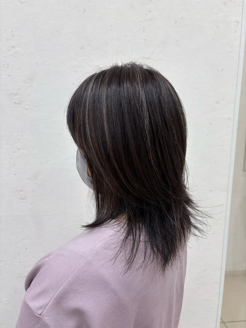 カラー ハイライトカラー タカハシ アン🎧 🤍のヘアスタイル