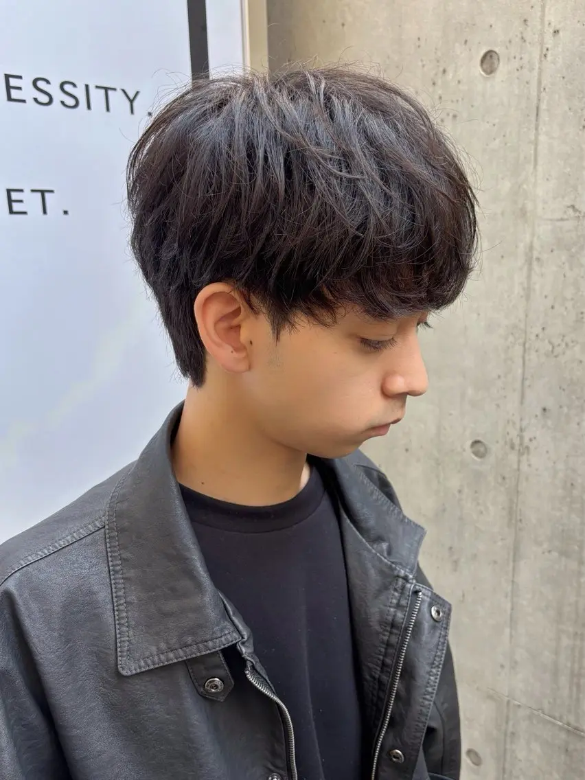 ショート メンズ メンズパーマ カット カルマパーマ韓国ヘア shiryuのヘアスタイル