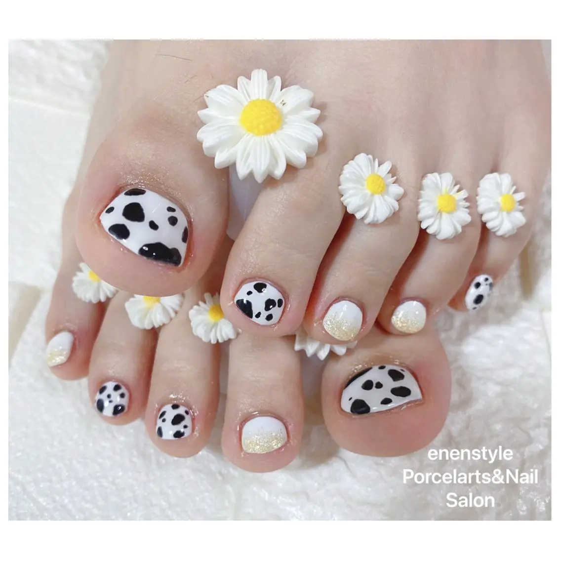 ショート ネイル ハンドネイル フットネイル 🐾enen style 🐾のネイルデザイン
