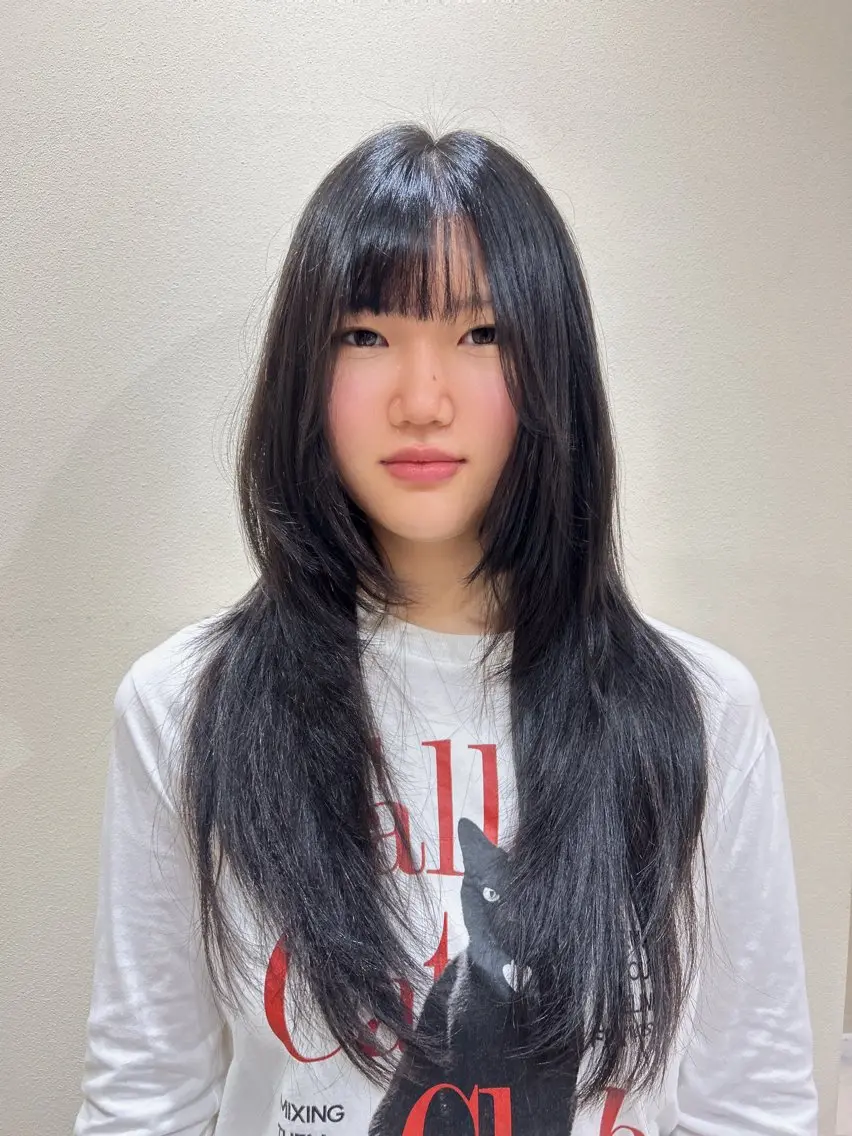 ロング hiyori🎀 トレンドレイヤーのヘアスタイル