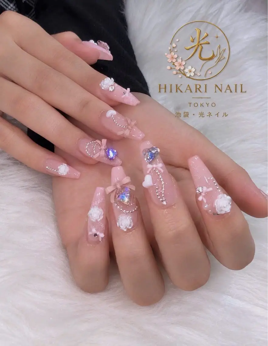 ネイル チークネイル フレンチネイル ガーリー ハート 韓国ネイル ハンドネイル HikariNail Ikebukuroのネイルデザイン