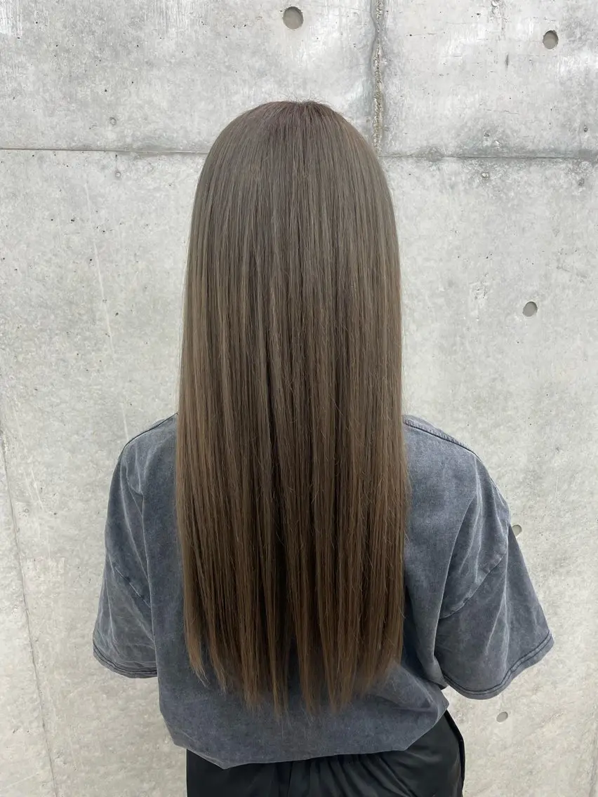 カラー グレージュ オリーブグレージュ オリーブグレー ヘアカラー OPS hair大名 🩵yuna🌙のヘアスタイル