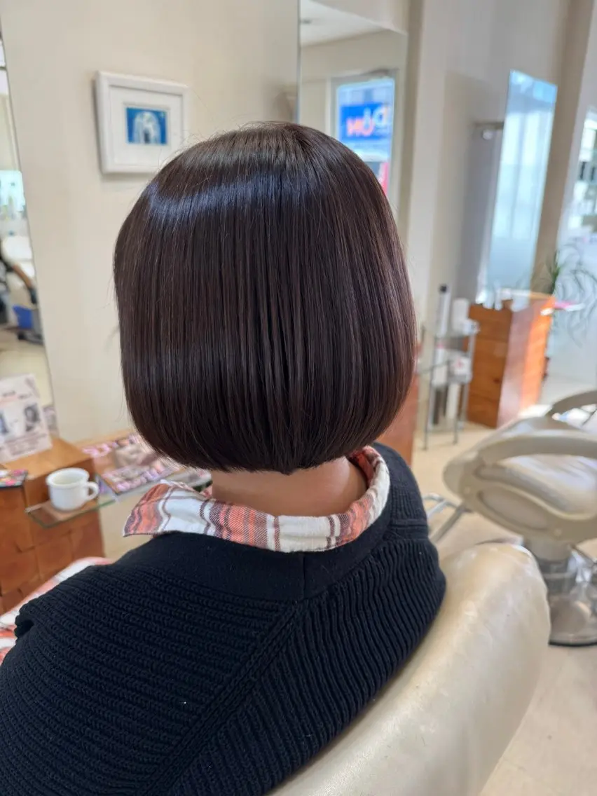 ショート ボブ カット ヘアカラー 縮毛矯正 トリートメント 髪質改善・縮毛矯正 大石　郷のヘアスタイル