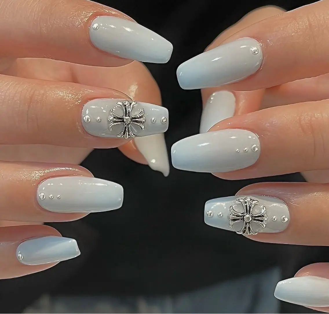 ネイル ハンドネイル BERA NAILSのネイルデザイン