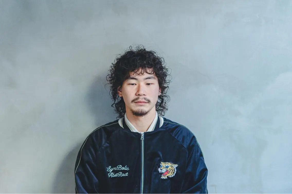 セミロング パーマ メンズ 宇野 佑馬のヘアスタイル
