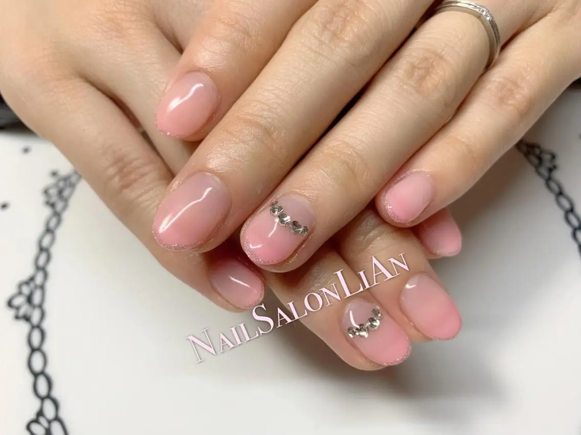 ネイル 持ち込み ハンドネイル NailSalon LiAnのネイルデザイン