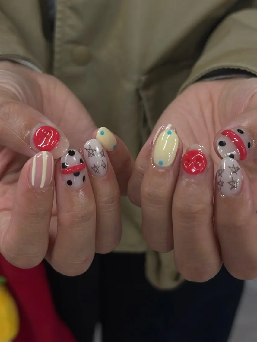 ネイル ハンドネイル フットネイル yuri / 個性派nailのネイルデザイン