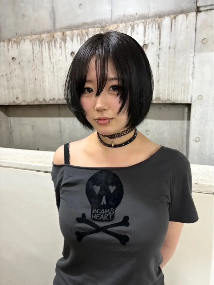 ショート カラー 黒髪 ⚜️ダブルカラー/ ナダショウタロウ⚜️のヘアスタイル