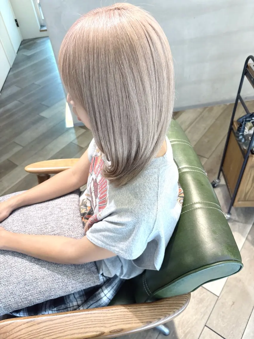 セミロング カラー ヘアカラー トリートメント 鮫島海斗☆レイヤー☆ ケアブリーチのヘアスタイル
