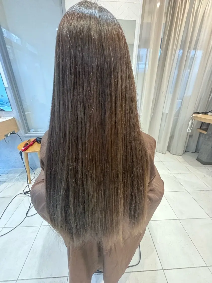ロング 縮毛矯正 淺井 さくらのヘアスタイル