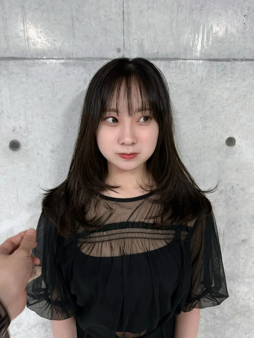 ロング ロングレイヤー アッシュ 顔周りカット 韓国風ヘア レイヤーカット カット 誰より丁寧なカット/ 小林輝/レイヤーのヘアスタイル