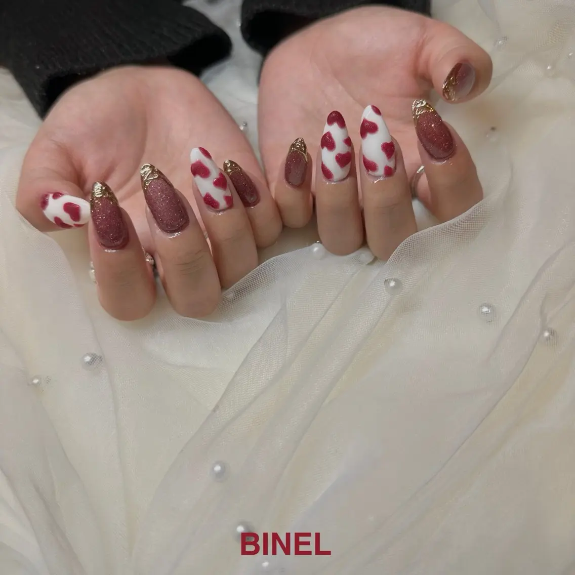 ネイル ハンドネイル BINEL REINAのネイルデザイン