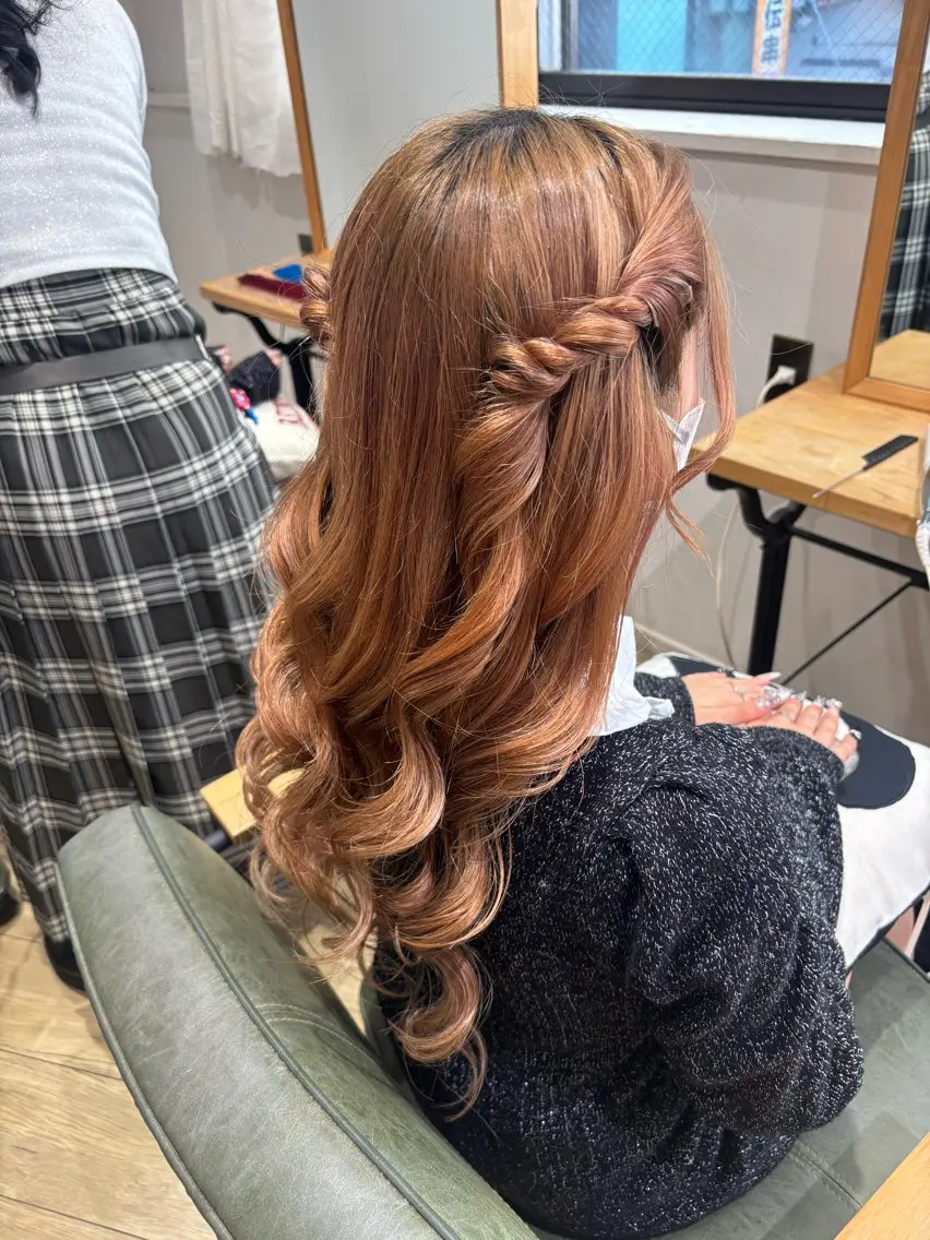 ヘアアレンジ ヘアセット ゆるふわパーマ🌼 アレンジ🌼リョウカのヘアスタイル