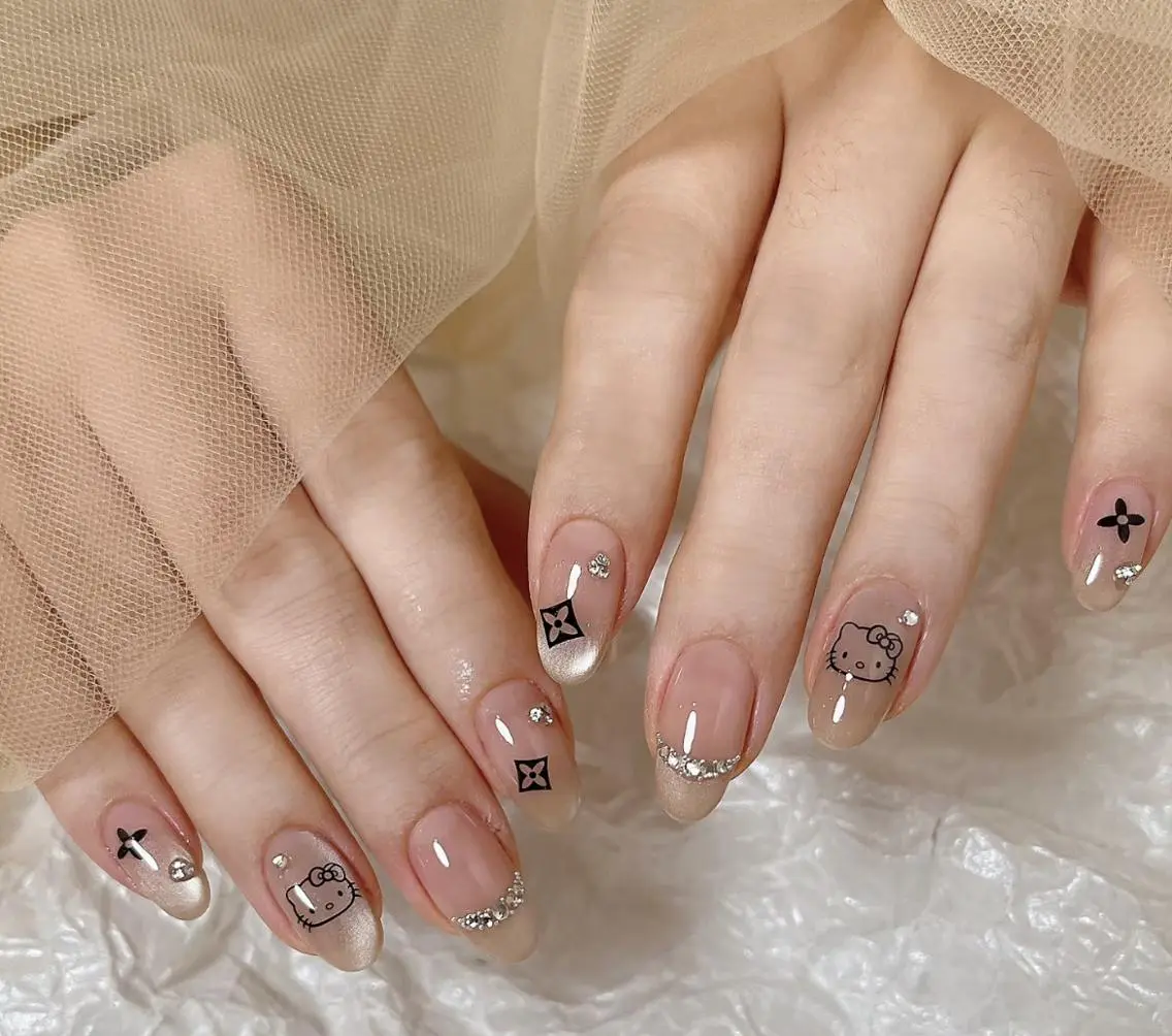 ネイル ハンドネイル ハンドケア 🍑 momo_nailのネイルデザイン