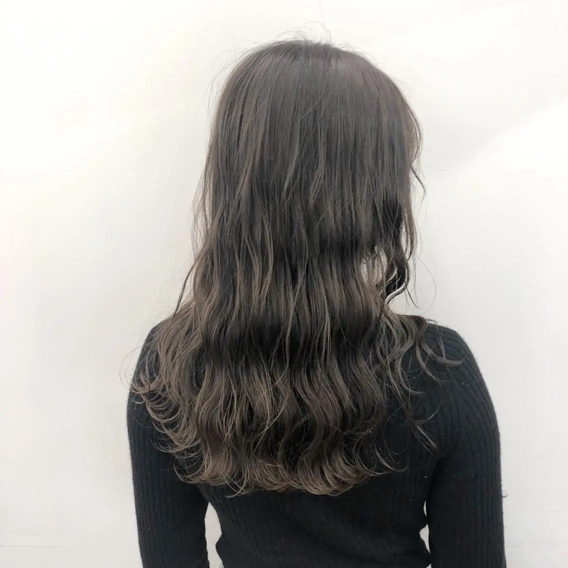 セミロング ヘアカラー トリートメント 関 京磨のヘアスタイル