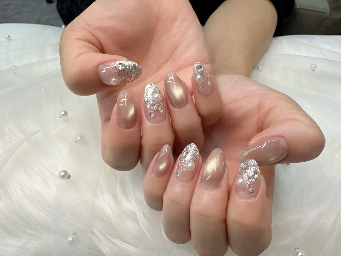 ネイル ハンドネイル MIKIネイル YUKAのネイルデザイン