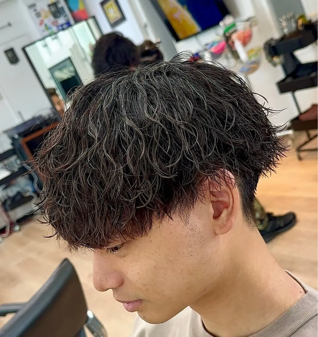 パーマ メンズ センターパート フェードカット メンズ韓国風 マッシュ メンズパーマ 横浜メンズパーマ/ シャドウ/ショウゴのヘアスタイル