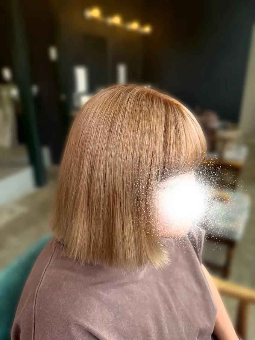 カラー ダブルカラー 髙瀬 麗央苗のヘアスタイル