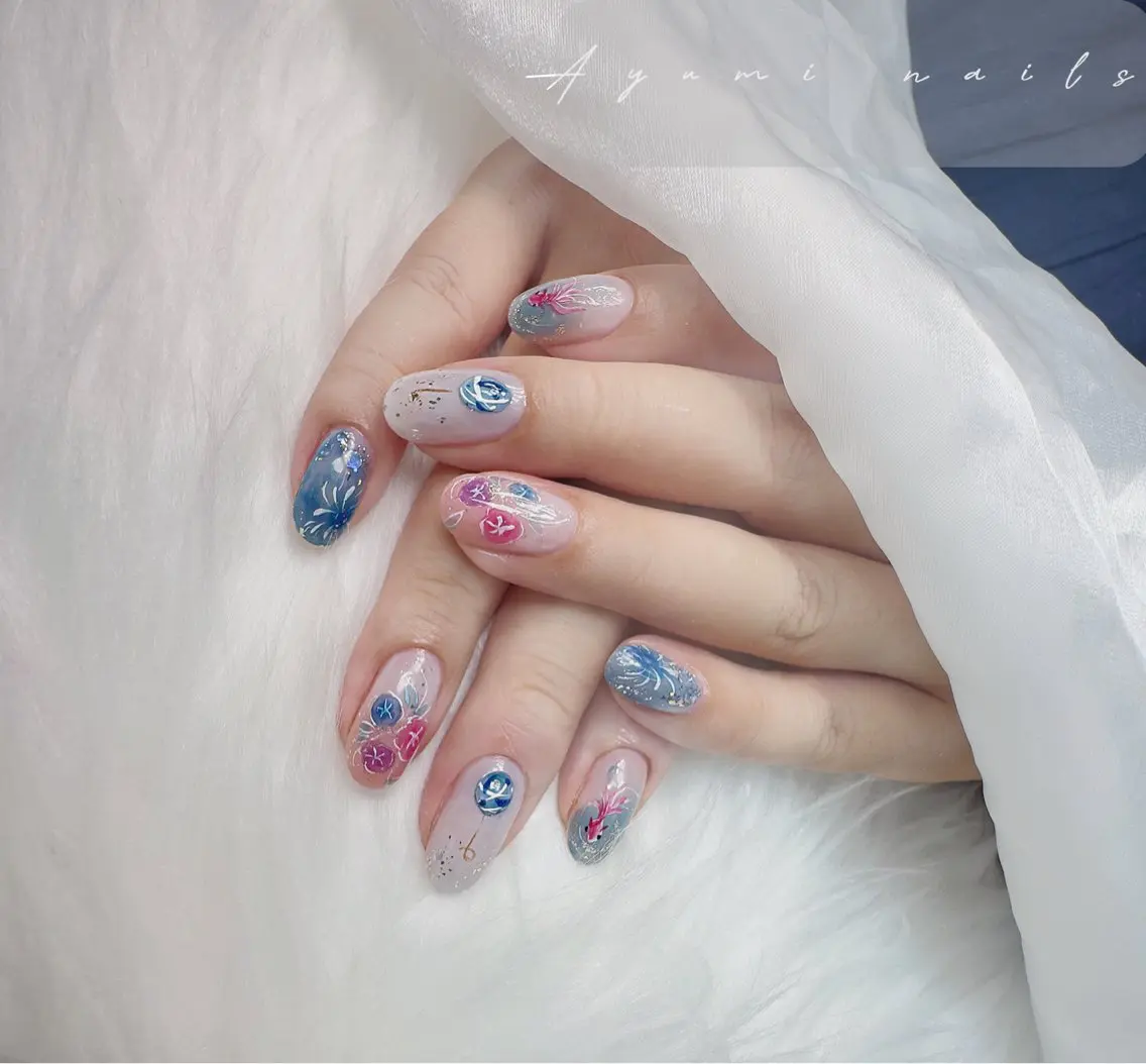ネイル 持ち込み YUMI ニュアンスnailsのネイルデザイン