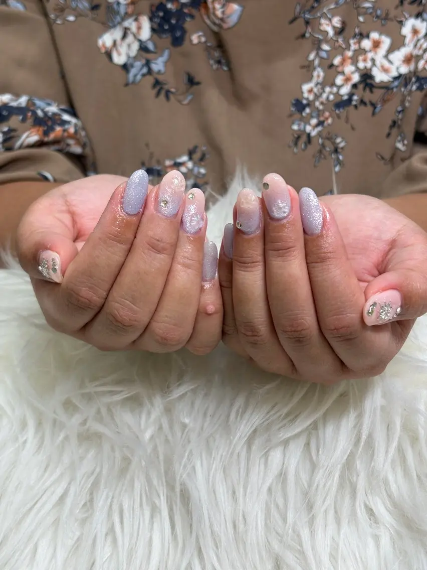 ネイル shiori .のネイルデザイン