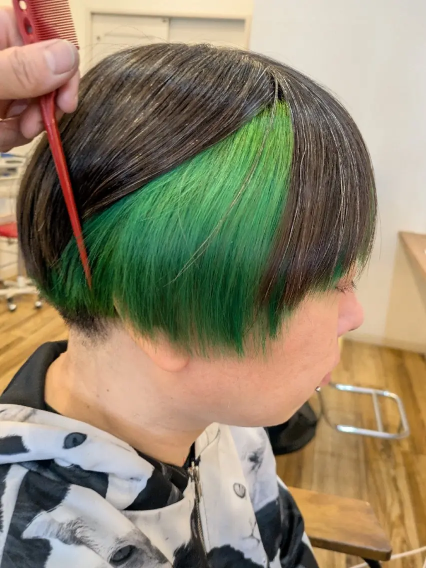 カラー メンズ 【泉中央】CLASS 中村のヘアスタイル